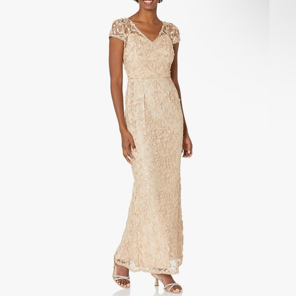 Adrianna Papell Dresses & Skirts - Adrianna Papell Lace Maxi Dress in Cream